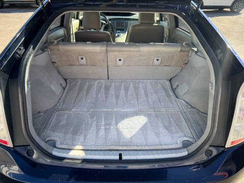 2012 Toyota Prius Two