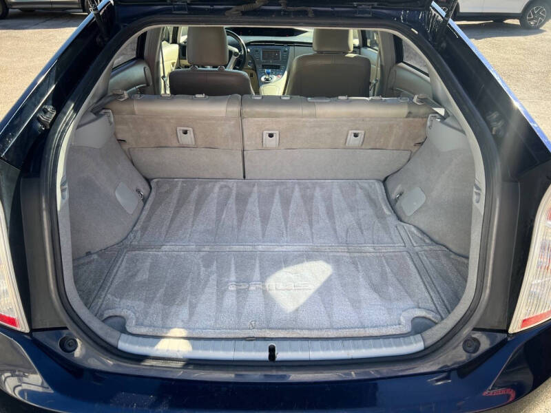 2012 Toyota Prius Two