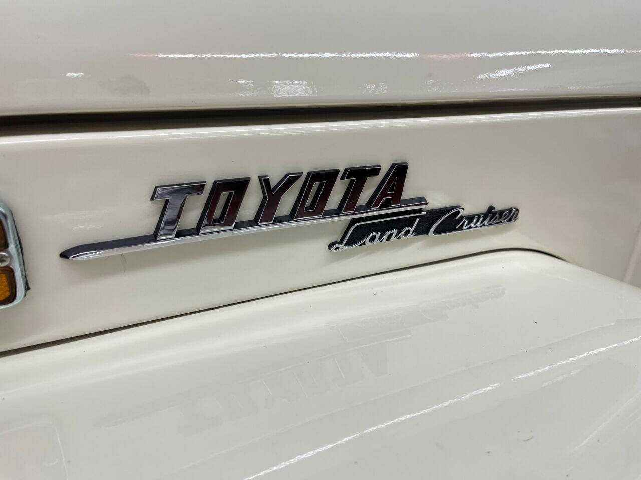 1972 Toyota Land Cruiser 5