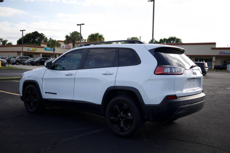 2020 Jeep Cherokee Altitude