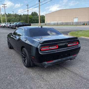 2015 Dodge Challenger R/T Scat Pack Shaker