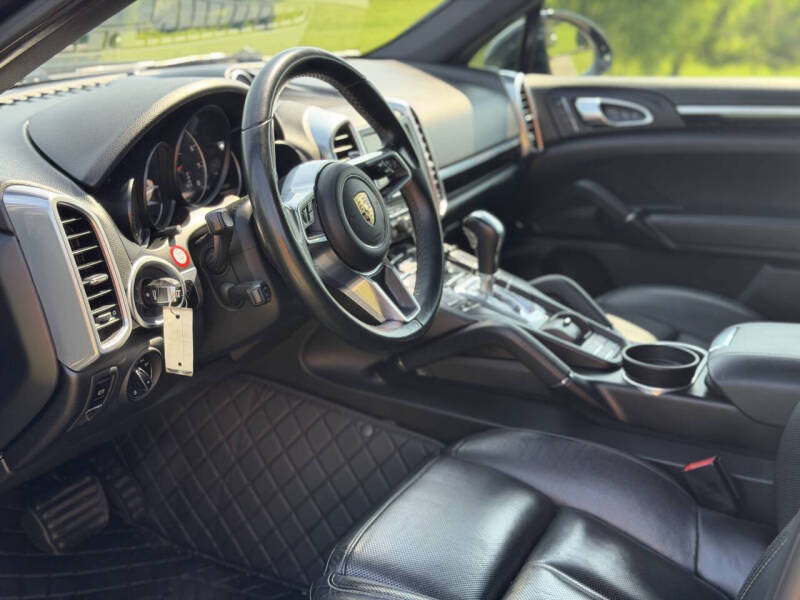 2016 Porsche Cayenne