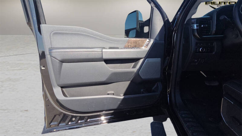 2023 Ford F-350 Super Duty Lariat