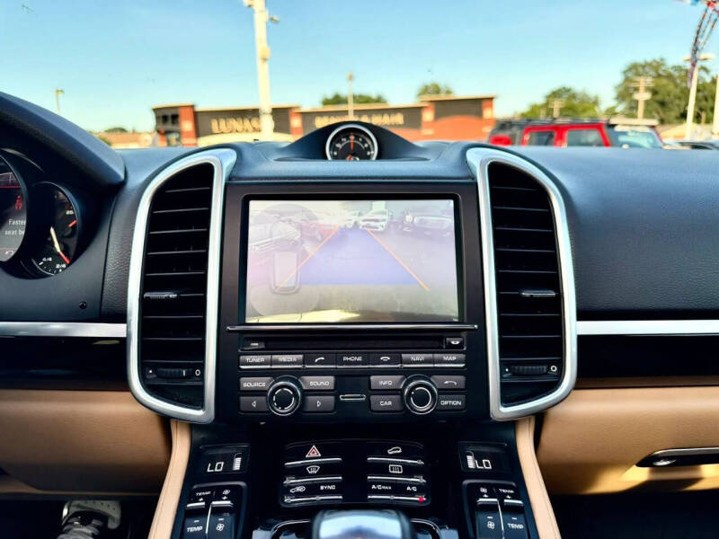 2016 Porsche Cayenne S
