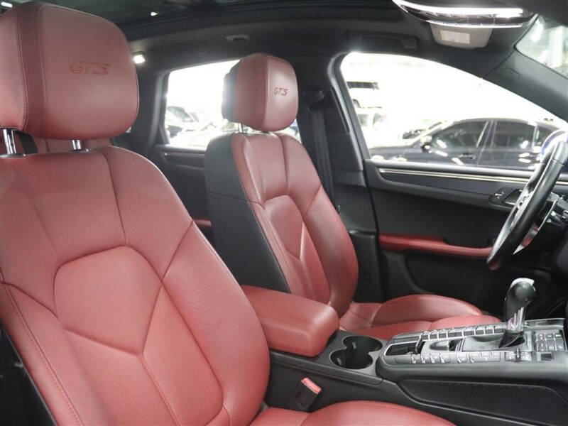 2017 Porsche Macan GTS