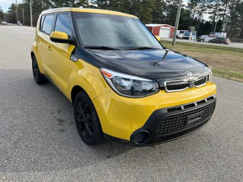 2015 Kia Soul for sale at Carprime Outlet LLC in Angier NC