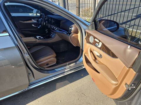 2017 Mercedes-Benz E-Class E 300