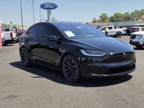 2025 Tesla Model X