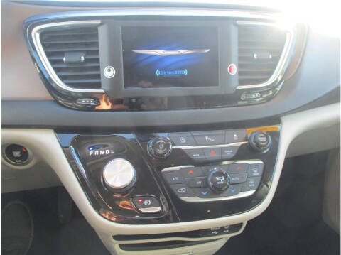 2018 Chrysler Pacifica Touring L