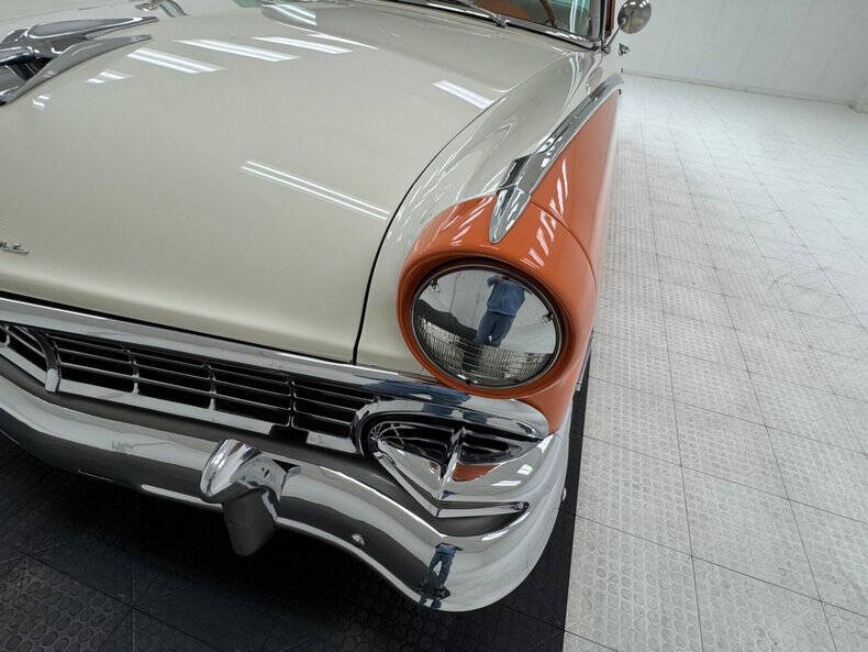 1956 Ford Crown Victoria