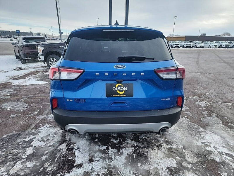 2021 Ford Escape SE