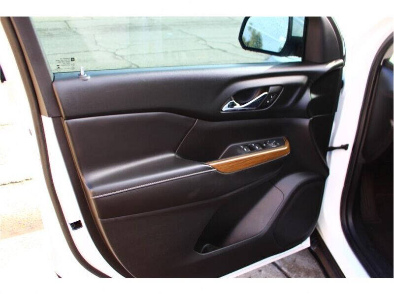 2017 GMC Acadia SLE-1