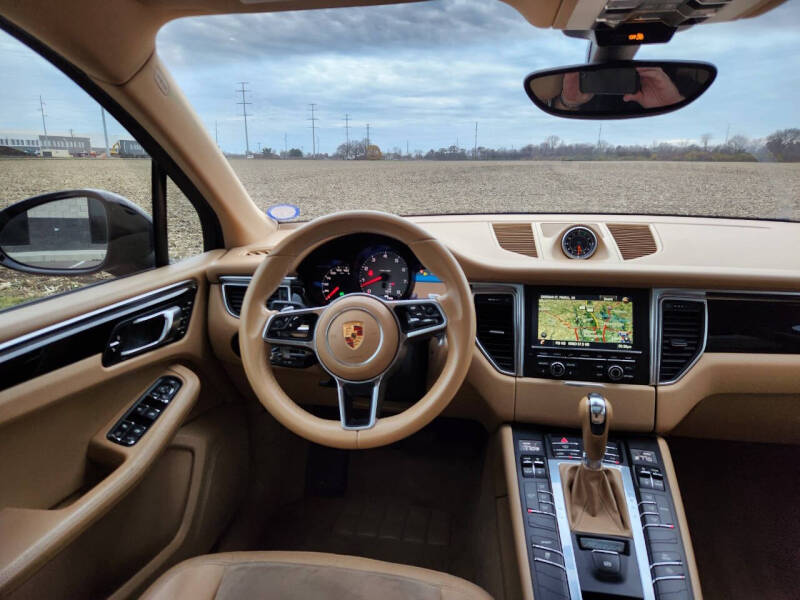 2015 Porsche Macan S