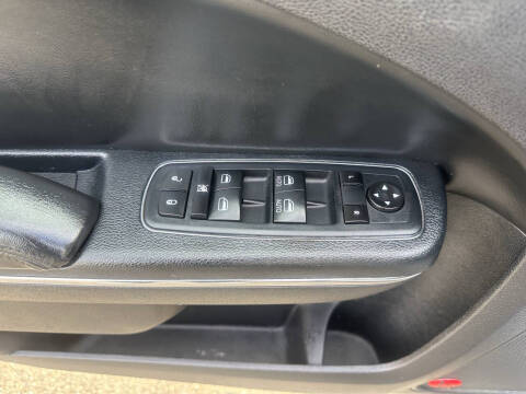 2014 Dodge Charger SXT