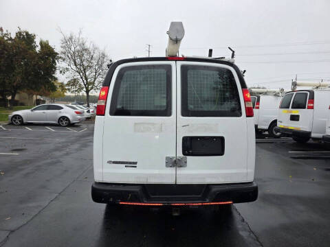 2013 Chevrolet Express 2500