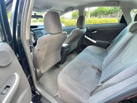 2010 Toyota Prius II