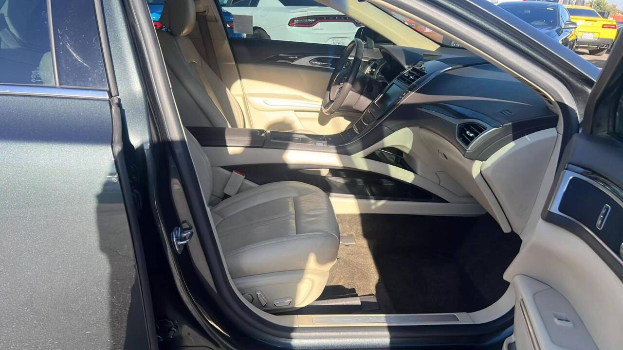 2015 Lincoln MKZ Hybrid for sale at Auto Plaza in Fresno, CA