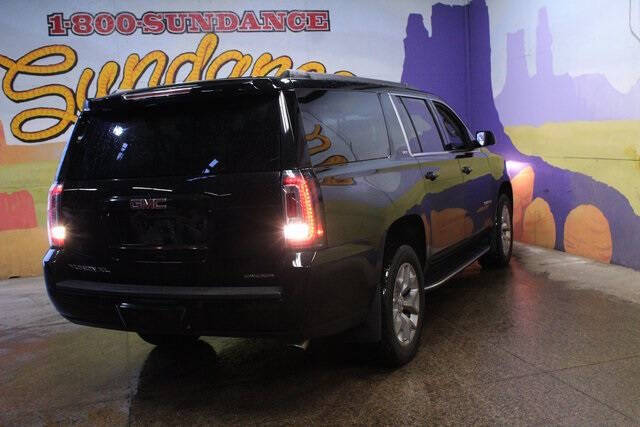 2019 GMC Yukon XL SLT