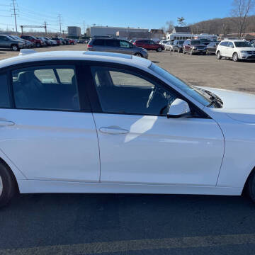 2015 BMW 3 Series 320i