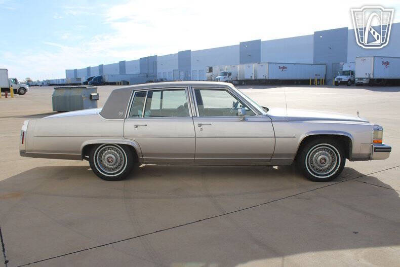 1987 Cadillac Brougham