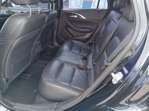 2017 Infiniti QX30 Luxury
