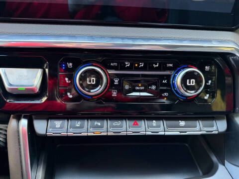 2025 GMC Sierra 3500HD