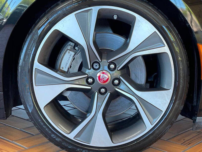 2021 Jaguar F-TYPE First Edition