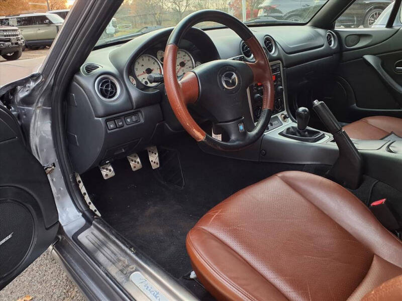 2002 Mazda MX-5 Miata LS