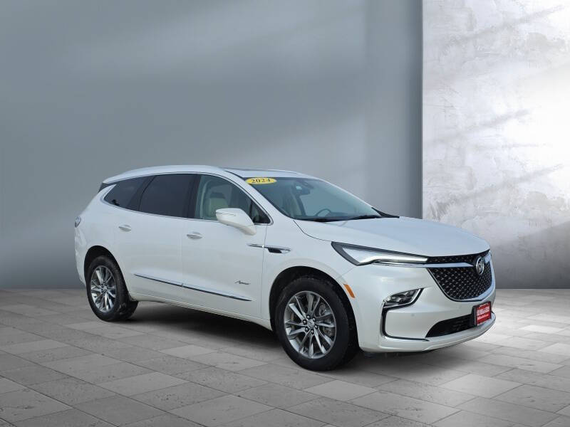 2024 Buick Enclave Avenir