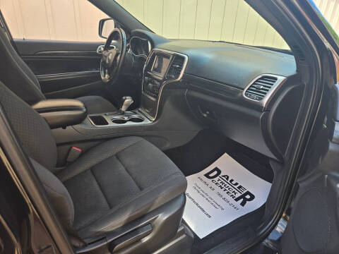 2019 Jeep Grand Cherokee Laredo E