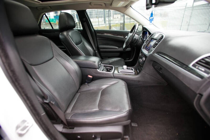 2019 Chrysler 300 Limited