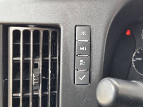 2021 Chevrolet Express 2500