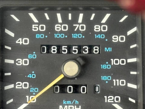 1990 Chrysler New Yorker