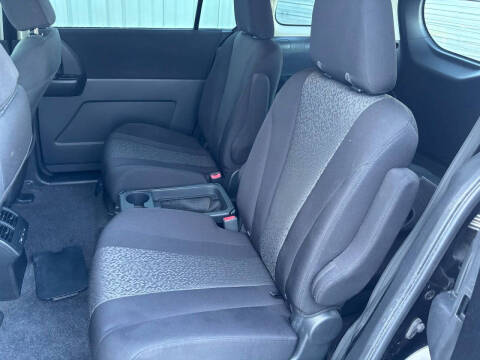 2012 Mazda MAZDA5 Sport