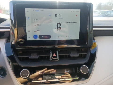 2025 Toyota Corolla SE