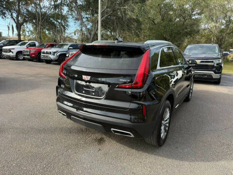 2025 Cadillac XT4 Premium Luxury