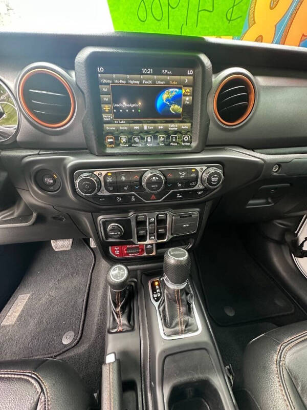 2022 Jeep Gladiator Mojave