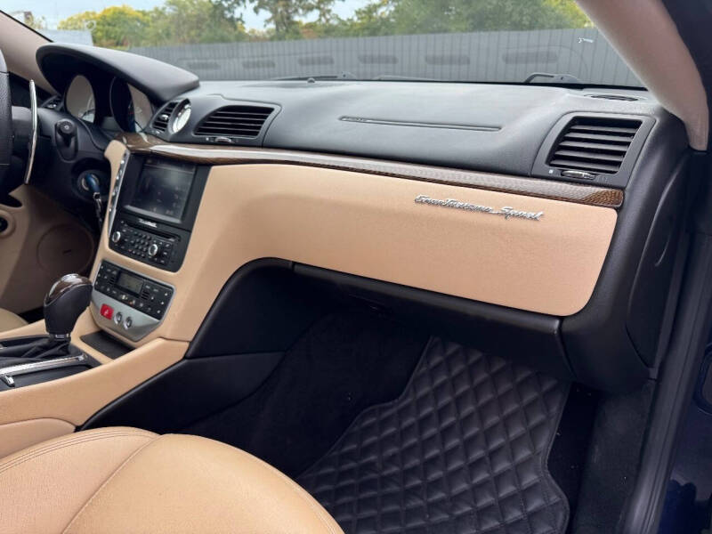 2016 Maserati GranTurismo MC Centennial