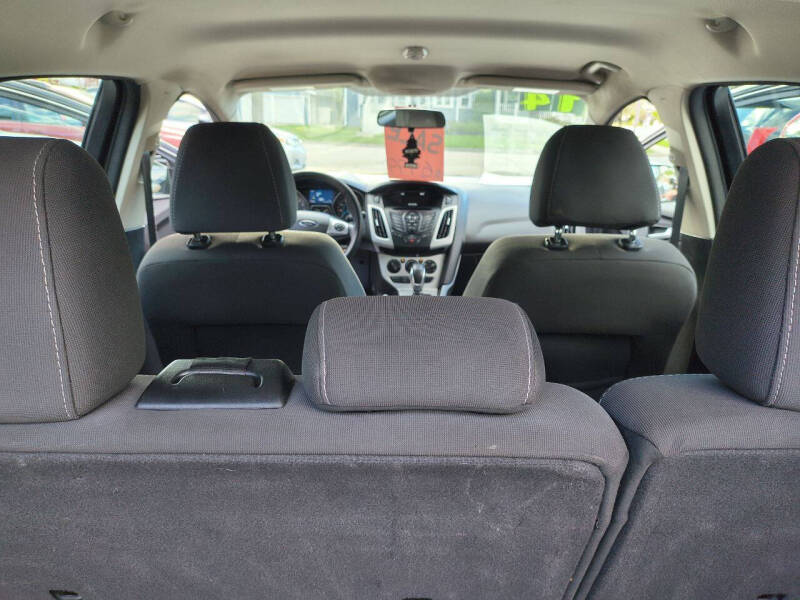 2014 Ford Focus SE