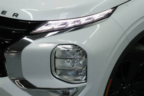 2026 Mitsubishi Outlander LE
