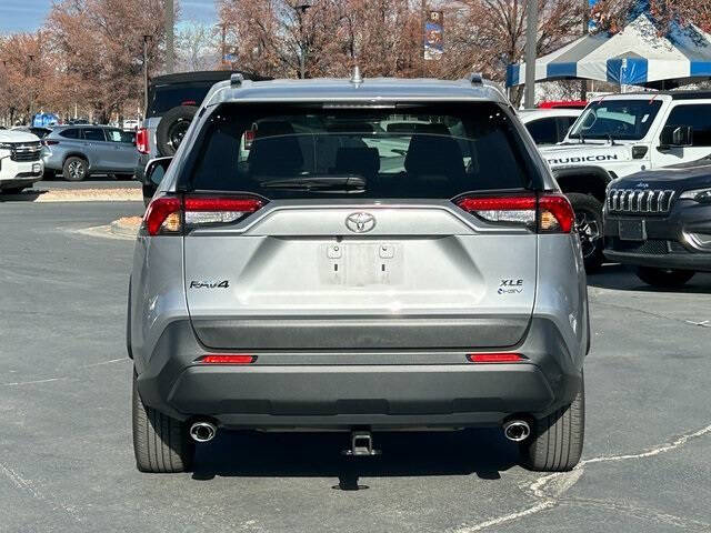 2025 Toyota RAV4 Hybrid XLE Premium