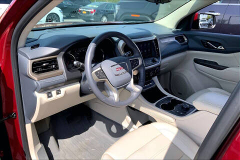 2020 GMC Acadia Denali