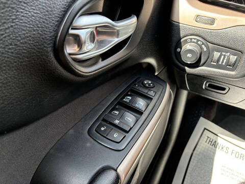 2017 Jeep Cherokee Latitude