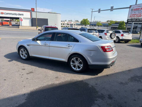 2013 Ford Taurus SEL