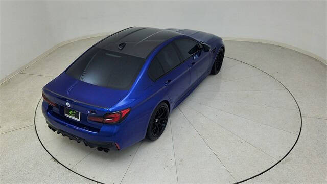 2022 BMW M5