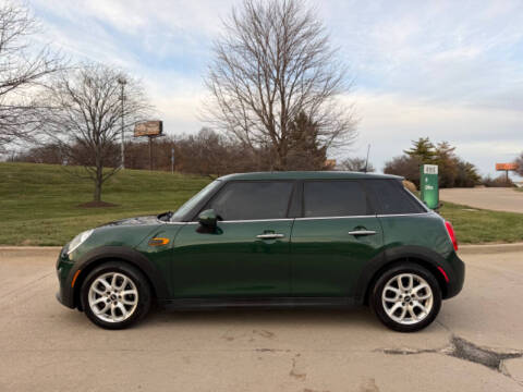 2015 MINI Hardtop 4 Door Cooper
