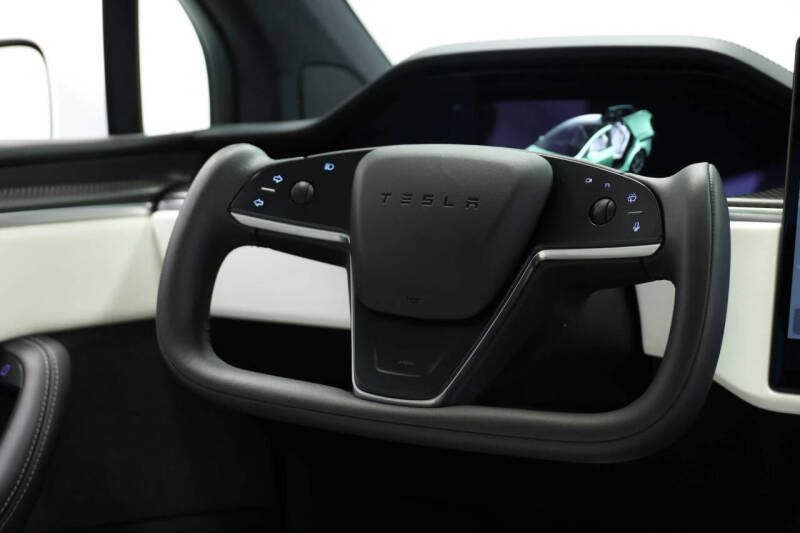 2022 Tesla Model X Plaid