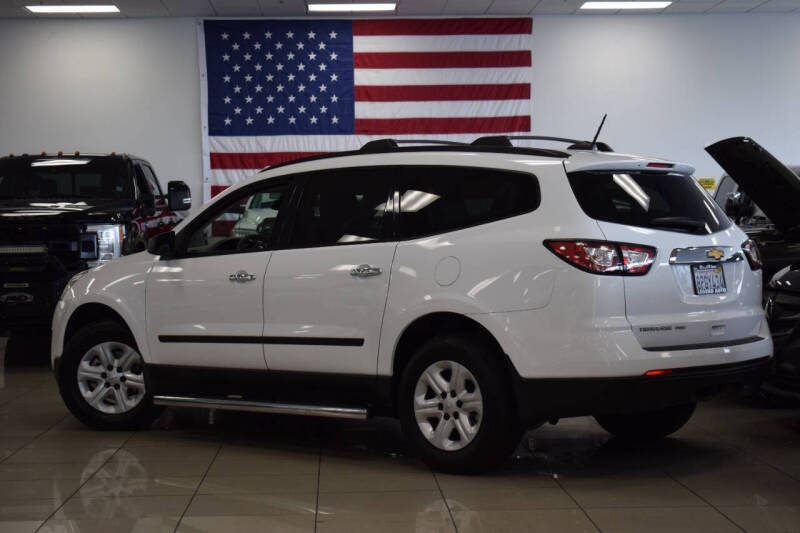 2017 Chevrolet Traverse LS