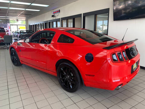 2014 Ford Mustang GT Premium