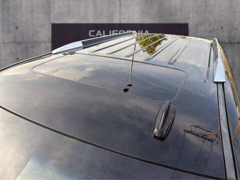 2016 Cadillac Escalade Luxury Collection